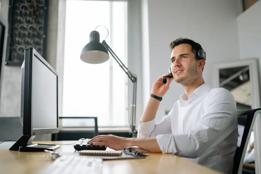 استخدام ChatGPT في كتابة البريد والتقارير وتلخيص الاجتماعات